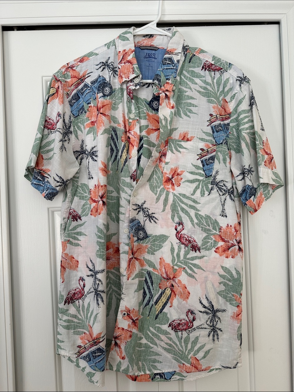 IZOD Men’s White Tropical Floral Short-Sleeve Shirt